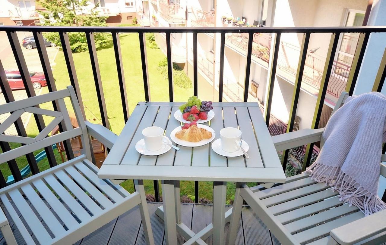 Onholiday Apartamenty Ze Strefa Relax & Fun, Ul Lwowska 12 Колобжег Экстерьер фото
